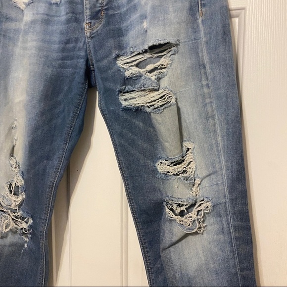 AE American Eagle outfitters butterfly destroyed Tomboy jeans size 6 regular - Picture 10 of 12
